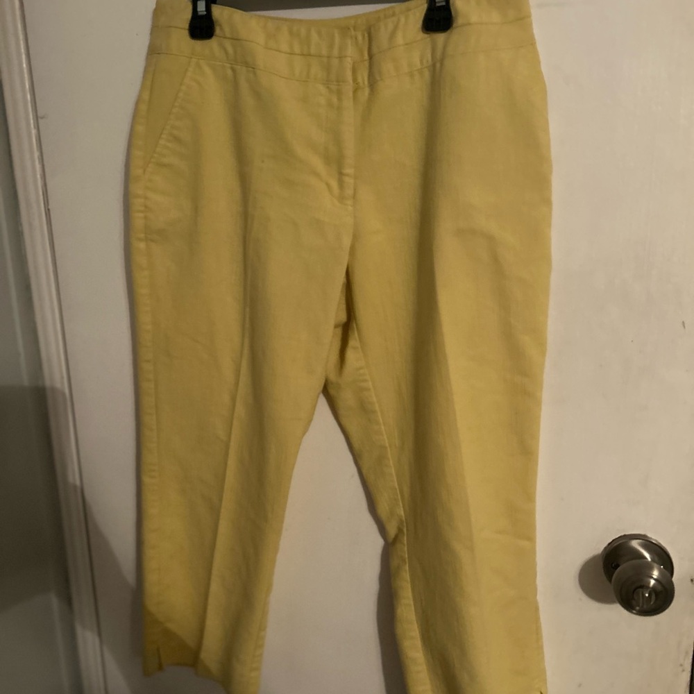 Courtenay Light Yellow Garment